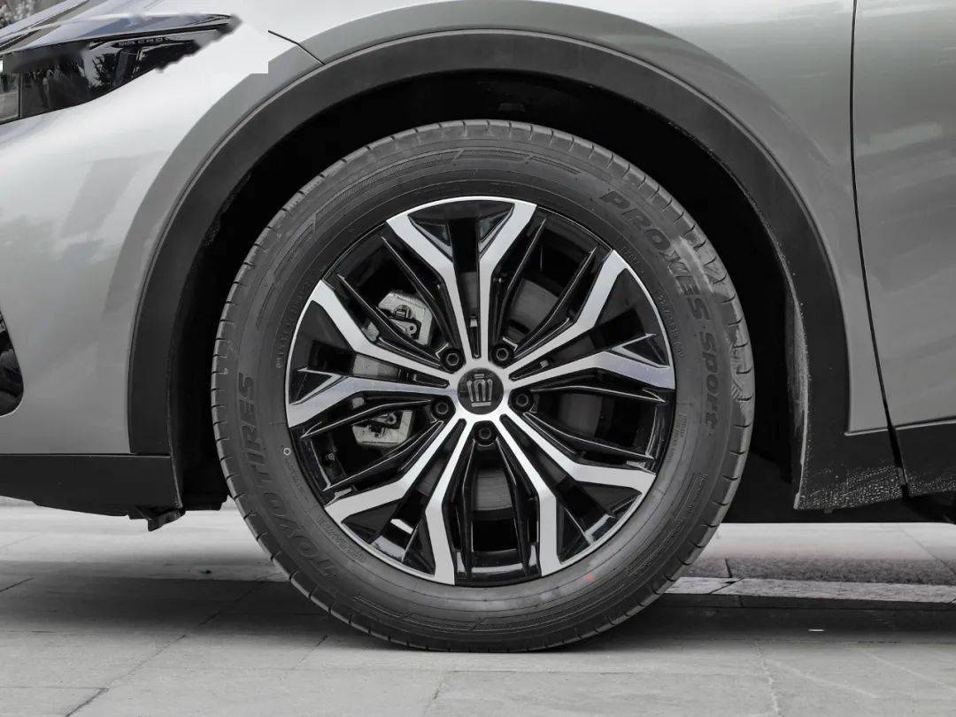 皇冠信用盘如何申请_2.4T混动+四驱皇冠信用盘如何申请,这车可不输雷克萨斯