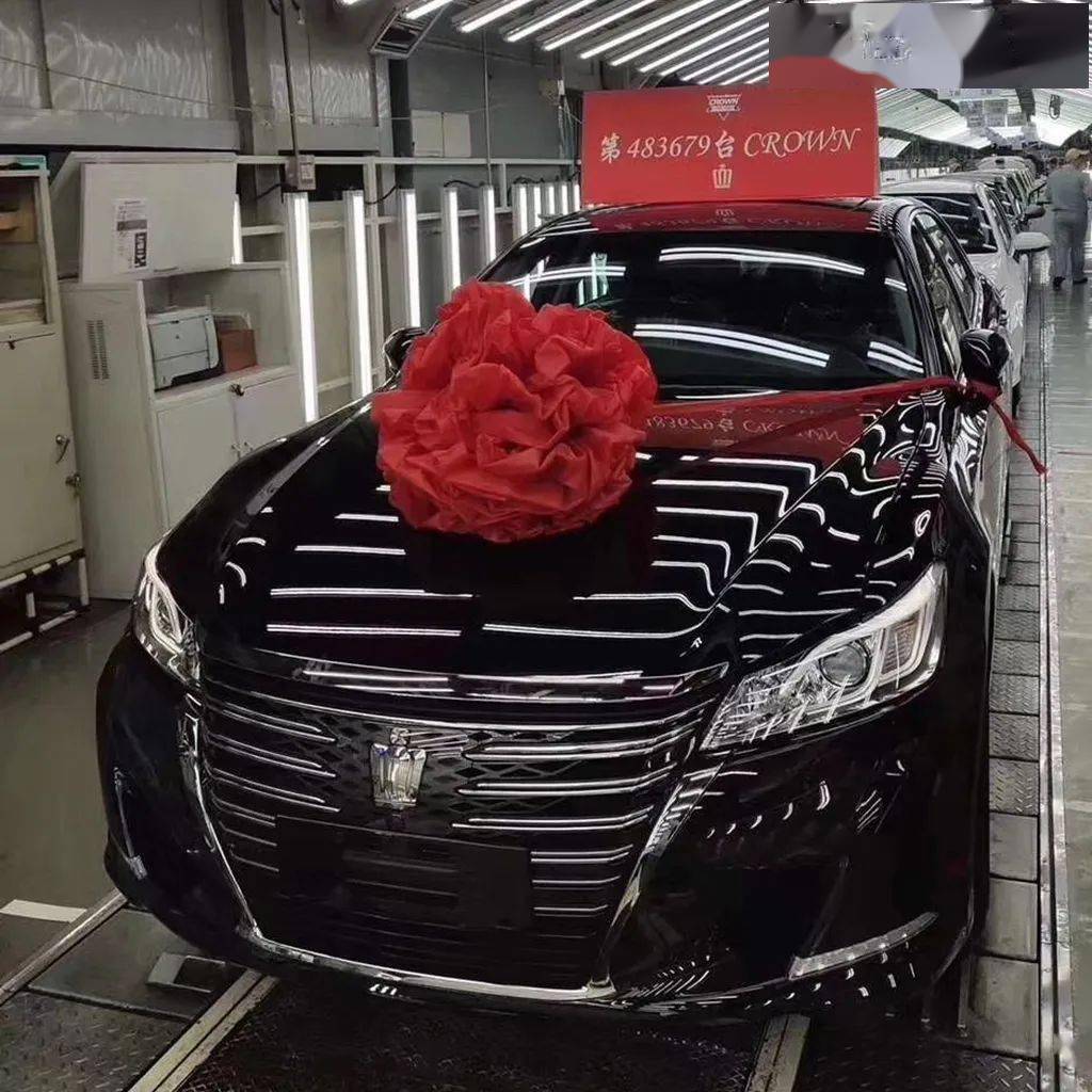 皇冠信用盘如何申请_2.4T混动+四驱皇冠信用盘如何申请,这车可不输雷克萨斯