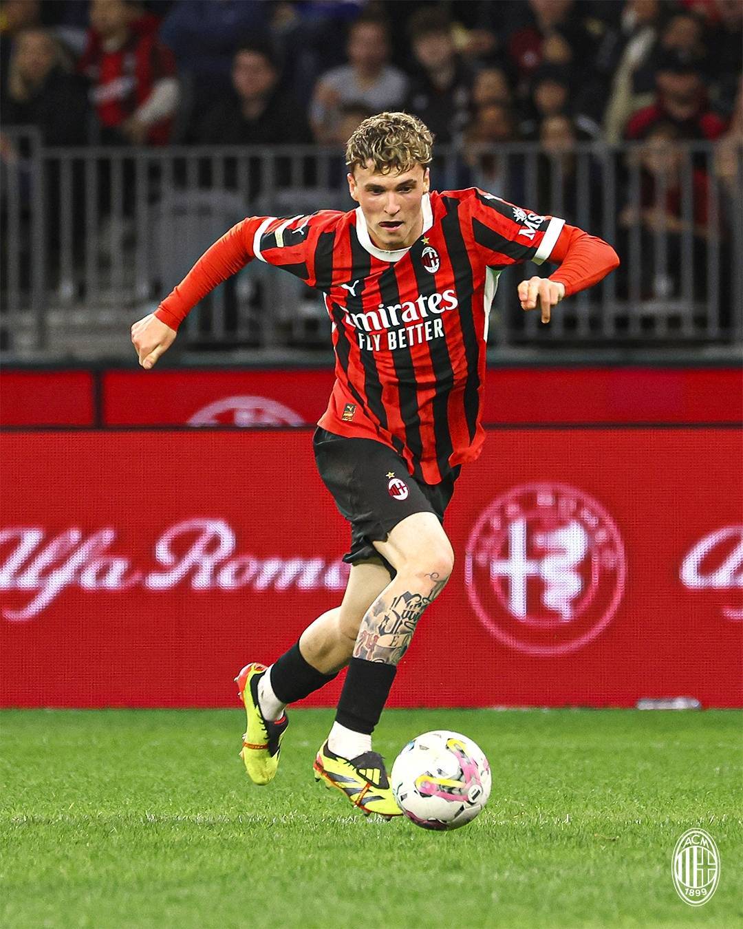 欧洲杯_早报：欧洲杯1/8决赛今晚开打