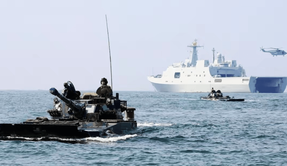 皇冠信用网需要押金吗_解放军做好准备！东部战区司令员亲自表态皇冠信用网需要押金吗，当场撂下两句重话