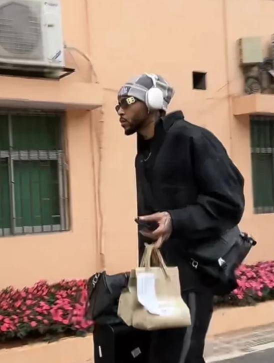 印第安纳步行者 v 萨克拉门托国王_杜锋带13人出征上海！4外援+23兄弟印第安纳步行者 v 萨克拉门托国王，贝贝获重用