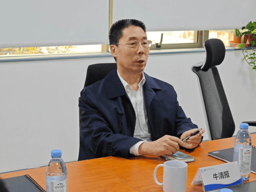 皇冠信用盘在线申请_我驻智利大使质问：美国怀疑中国皇冠信用盘在线申请，那美国自己呢？