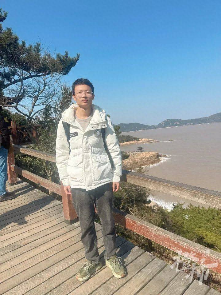 信用网皇冠申请注册_甘肃失联27天大四男生确认落入黄河！家属：如果有打捞设备信用网皇冠申请注册，请帮帮我们