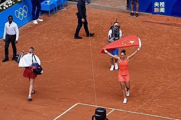 皇冠信用盘登2代理申请_晋级法网32强皇冠信用盘登2代理申请！郑钦文2-0战胜阿朗戈