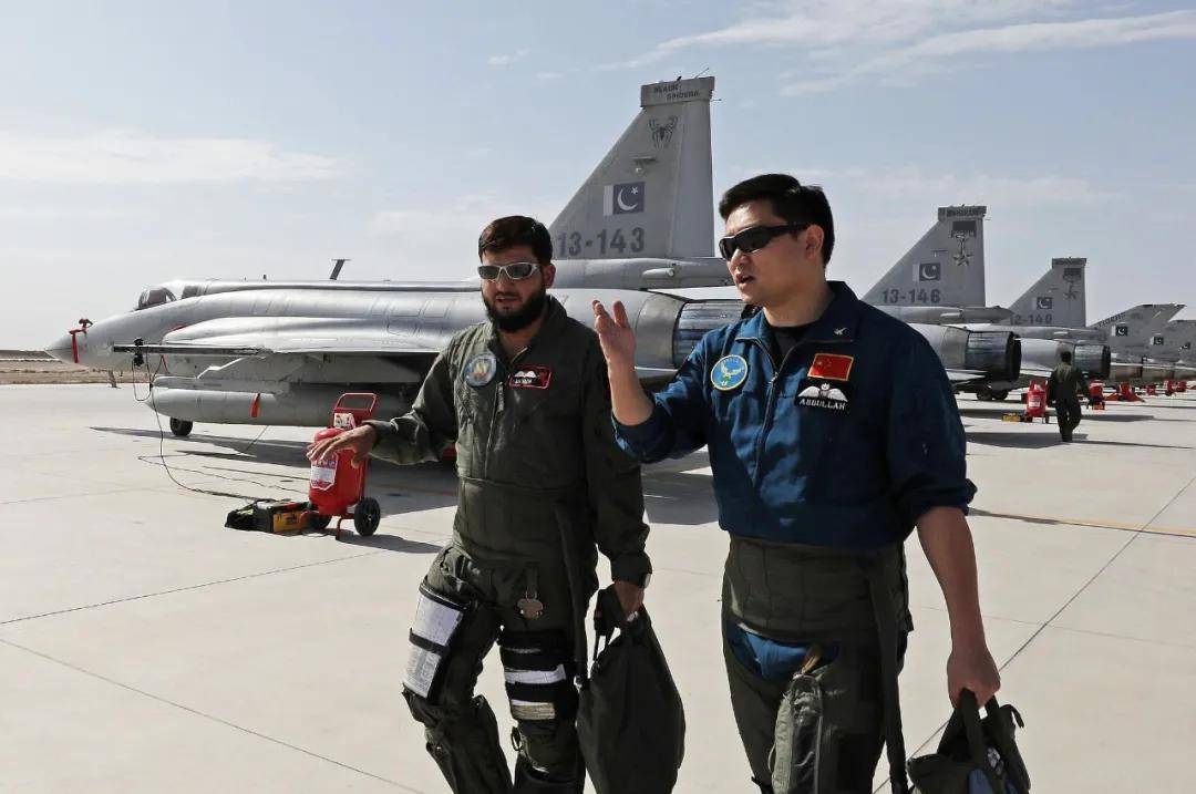 西雅图风暴篮球_巴军前参谋长：击落印度“阵风”太容易西雅图风暴篮球，不如和中国演习过瘾！