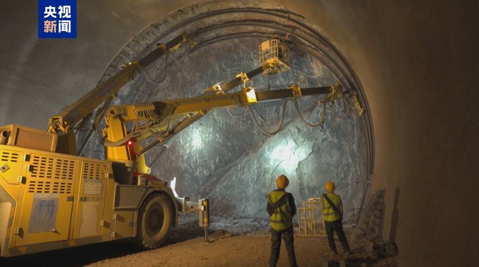 斯托克城vs布拉德福德_西安 ⇌ 重庆6小时缩短至2.5小时斯托克城vs布拉德福德！西渝高铁有重大进展！